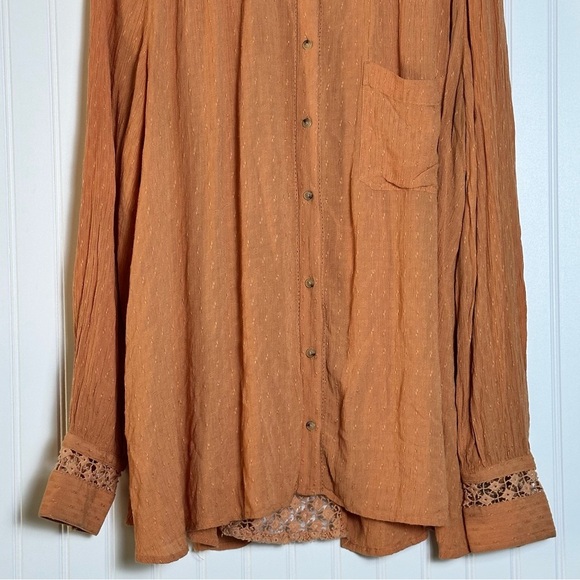 Free People "The Best" Crochet Button Front Top Size Large Long Sleeves Casual - Picture 5 of 10
